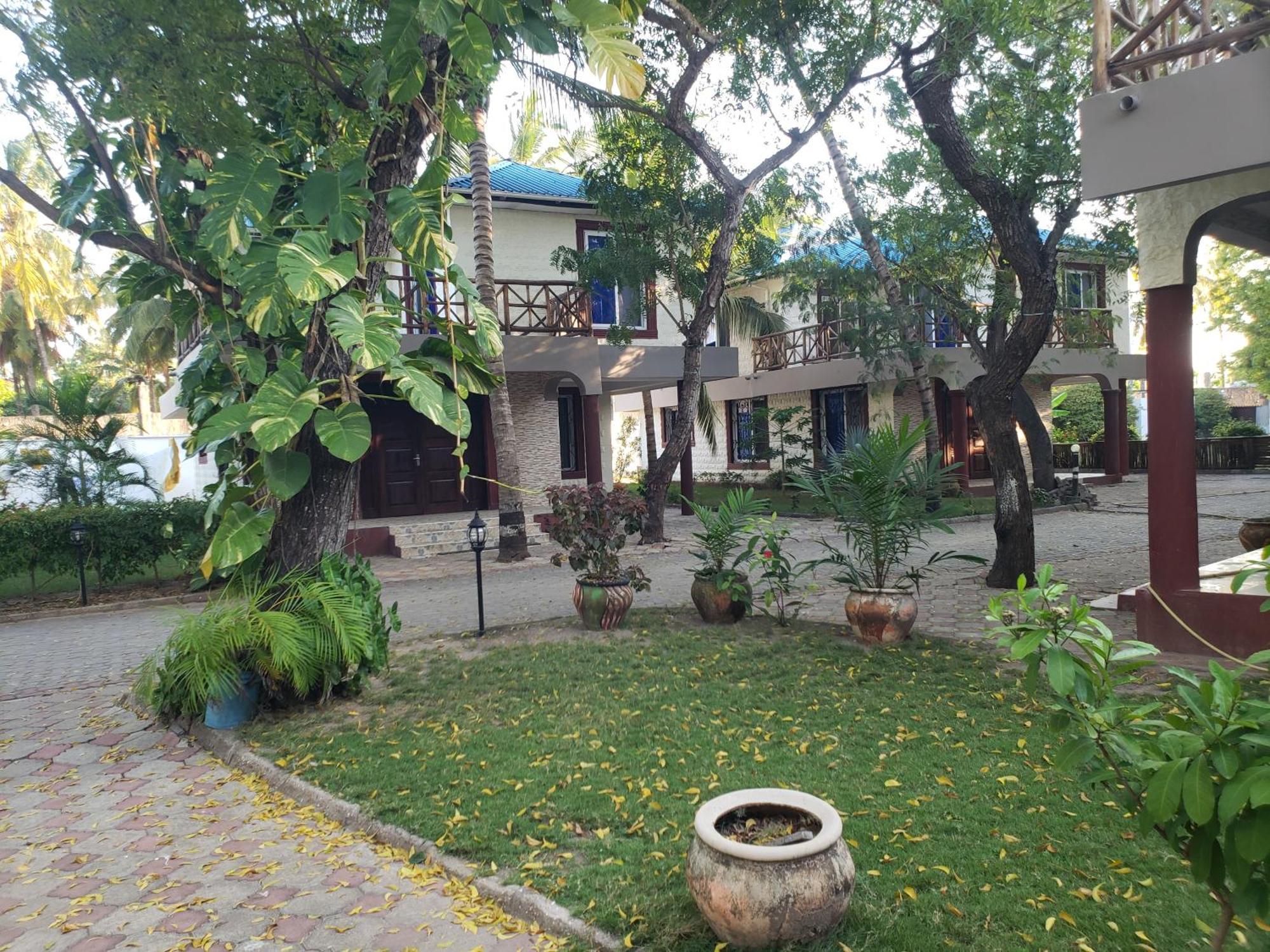 Kwa Mama Village Beach Resort Dar es Salaam Exterior photo