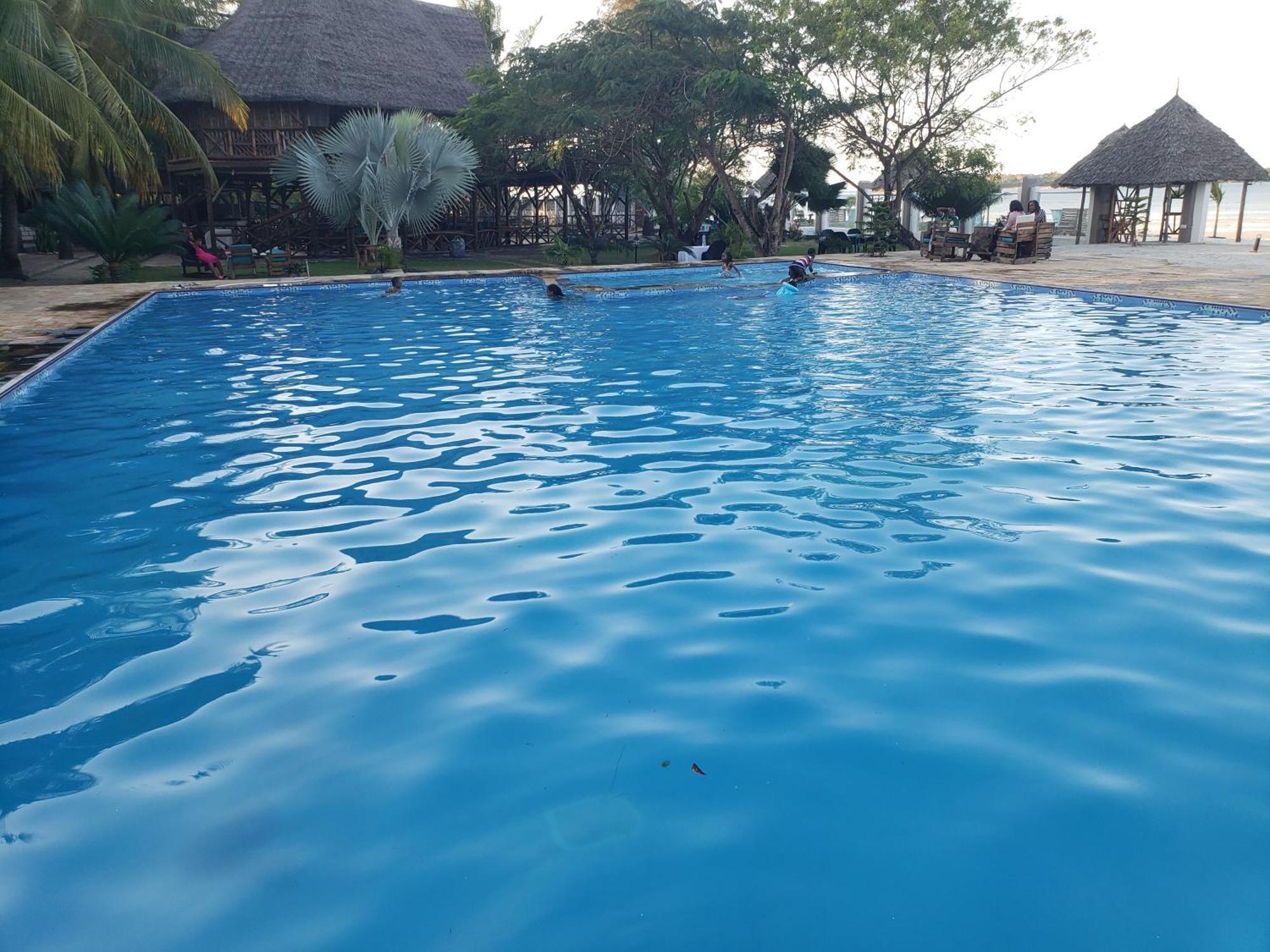 Kwa Mama Village Beach Resort Dar es Salaam Exterior photo